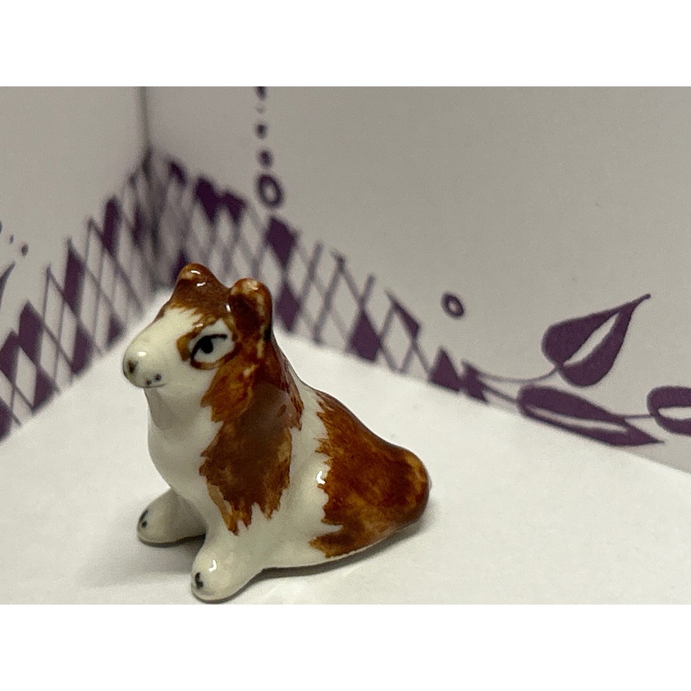 Miniature Ceramic Collie Dog Figurine Brown White Glazed‎ Porcelain Tiny
